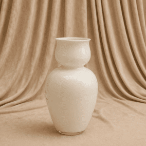 Vase blanc forme ballon